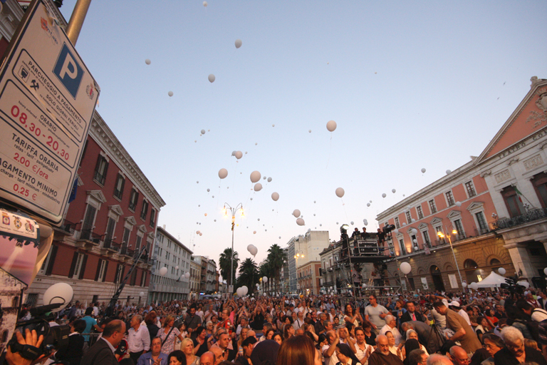 10 piazze per 10 comandamenti - Bari - 15.06.2013_002