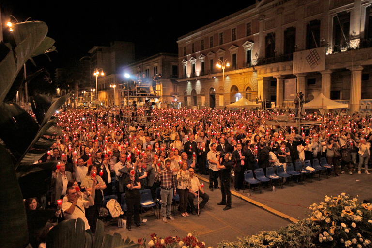 10 piazze per 10 comandamenti - Bari - 15.06.2013_034