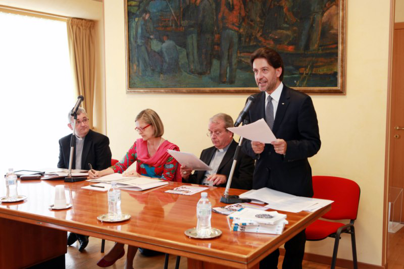 Conferenza stampa 10 Piazze per 10 Comandamenti, Cagliari