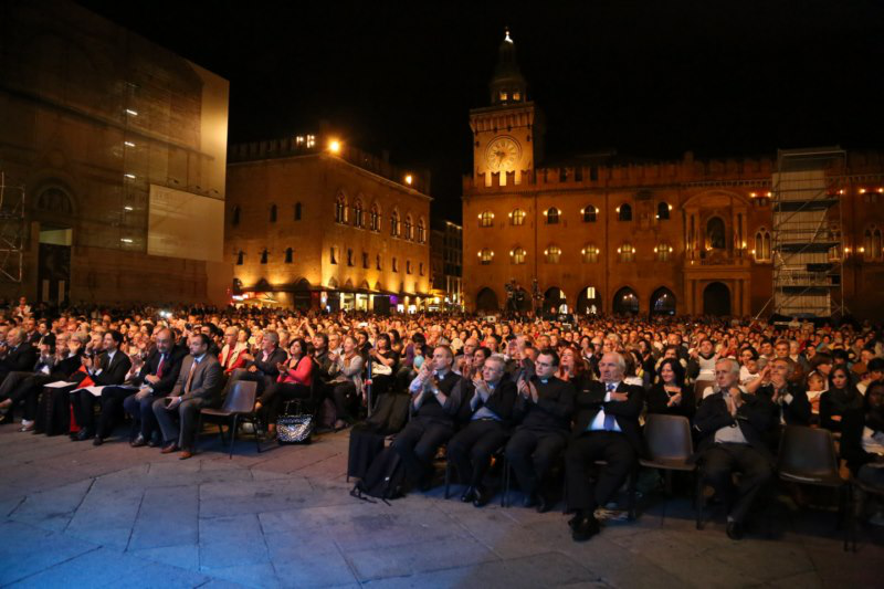 10 piazze per 10 comandamenti a Bologna_023