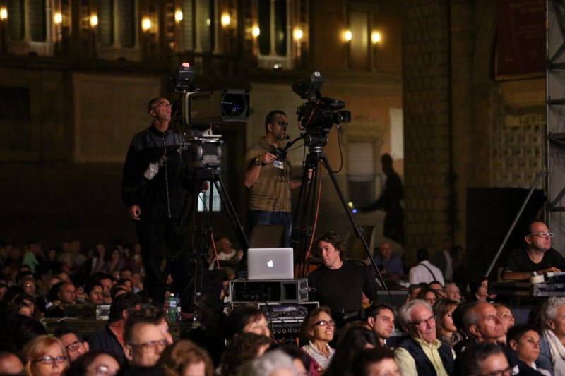 10 piazze per 10 comandamenti a Bologna_032