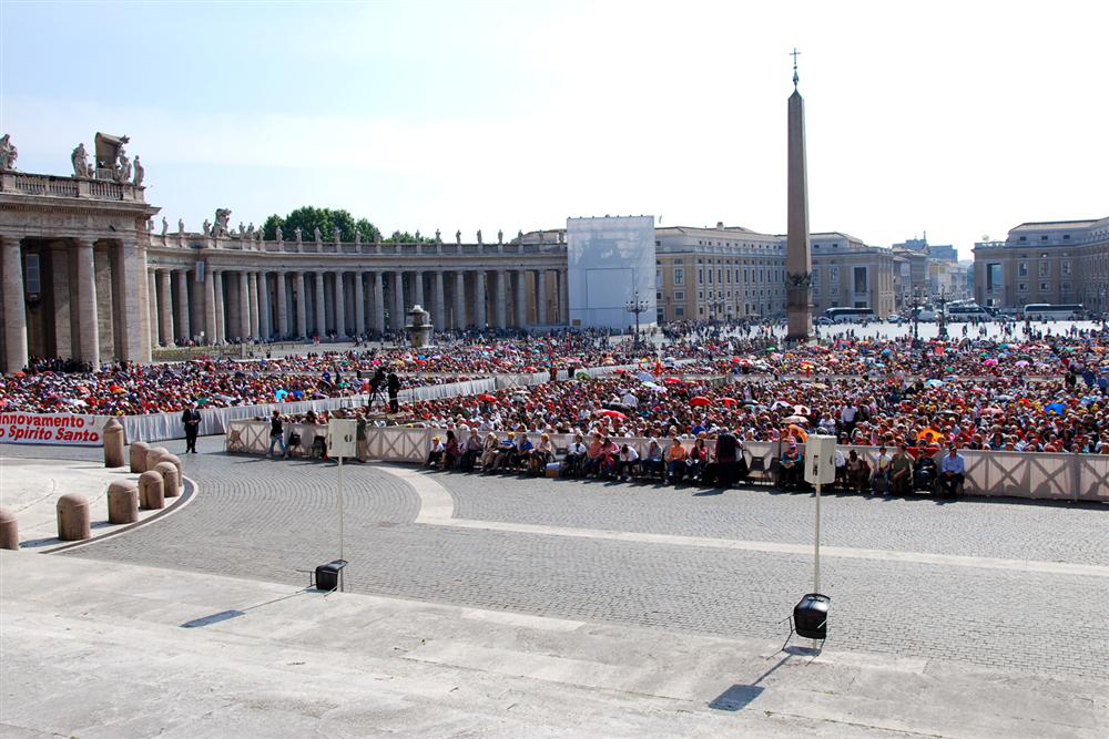 Udienza Speciale concessa da Benedetto XVI al RnS_012